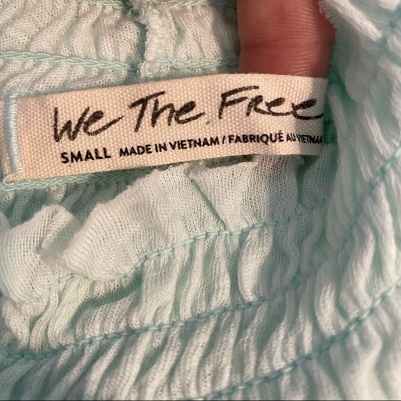 WE‎ THE FREE AQUA CAROLINE SMOCKED SIZE SMALL BLOUSE - Picture 7 of 8
